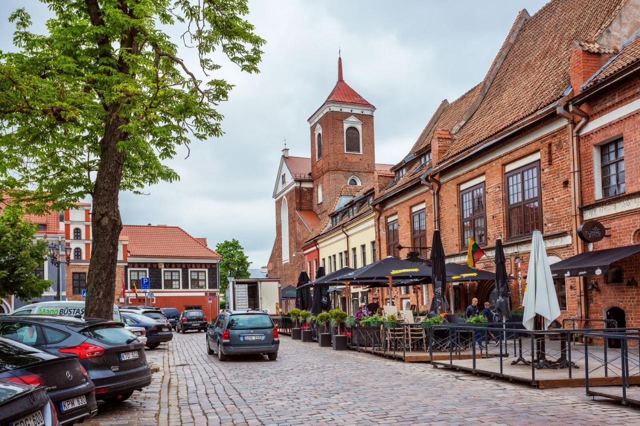 Luxurious Kaunas Basilica Apartment In Old Town By Urban Rent Exteriér fotografie